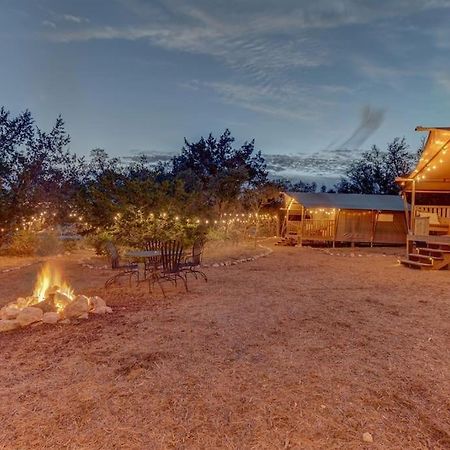 Hotel 12 Fires Luxury Glamping With Heating #5 Johnson City Exterior foto